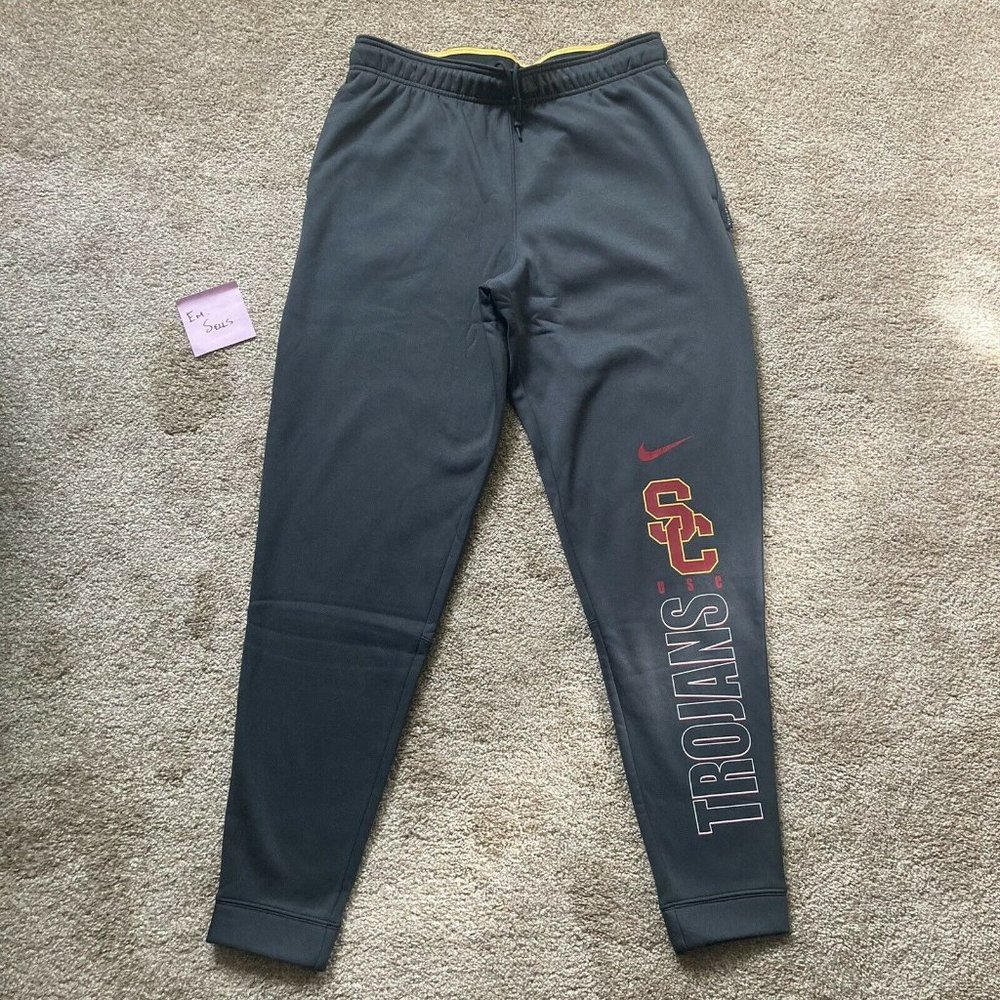 Nike Therma USC Trojans On Field Fleece Sweatpant Men Size Medium CQ5667-060 NEW
